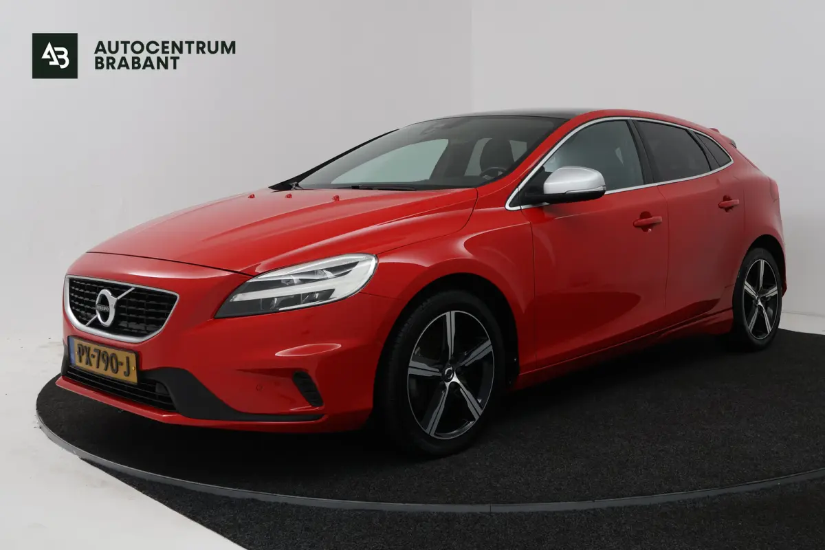 2.0 T4 Business Sport (STOELVERWARMING, CRUISE CONTROL, NAVIGATIE, PARKEERSENSOREN)