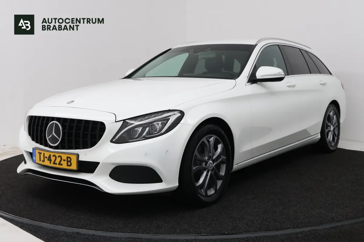 180 Edition 1 (BURMEISTER, STOELVERWARMING, NAVIGATIE, PARKEERSENSOREN)