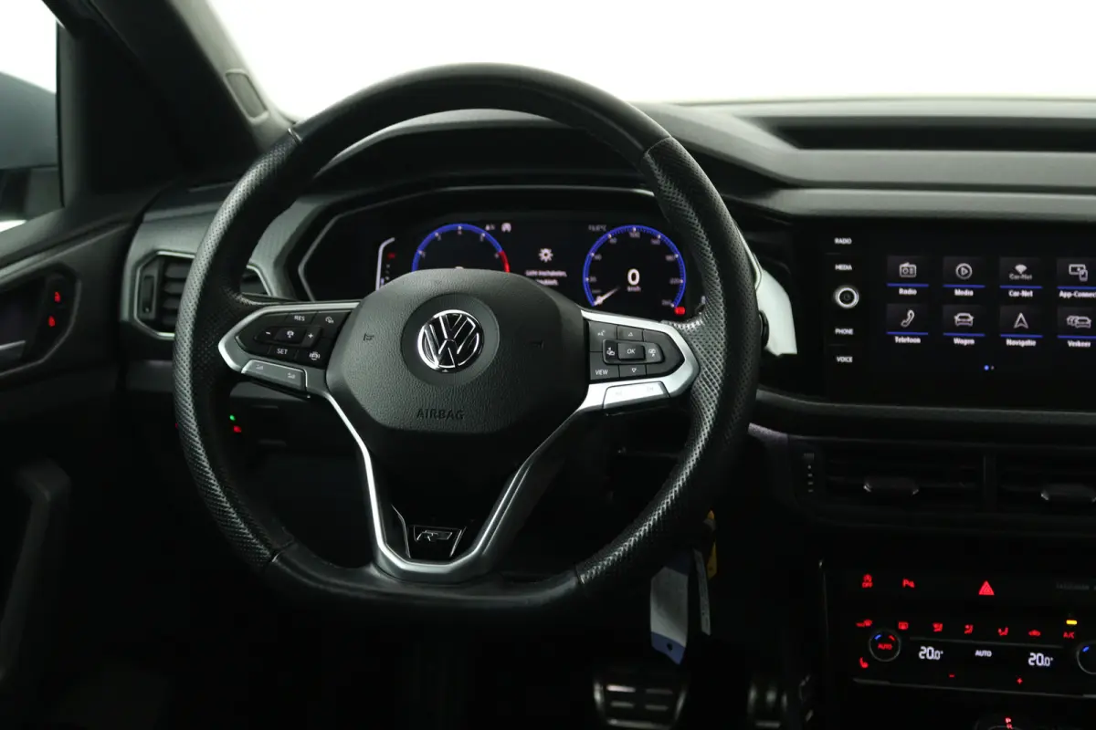 1.0 TSI Style (CAMERA, STOELVERWARMING, CRUISE ADAPTIEF, PARKEERSENSOREN)