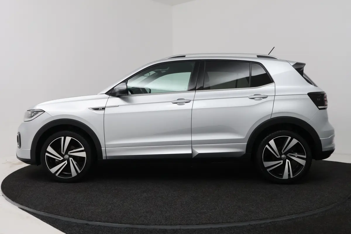 1.0 TSI Style (CAMERA, STOELVERWARMING, CRUISE ADAPTIEF, PARKEERSENSOREN)