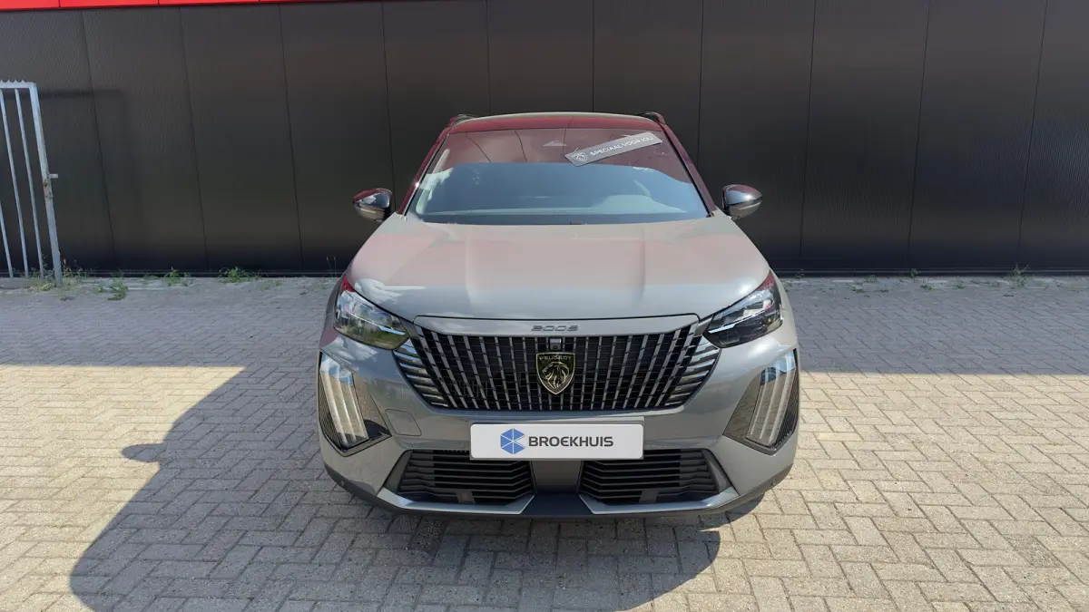 GT | Active Safety Brake met camera en radar (automatisch noodremsysteem) met Distance Alert (waarschuwing dreigende aanrijding) | Advanced Active Safety Brake met camera en radar | Climate 