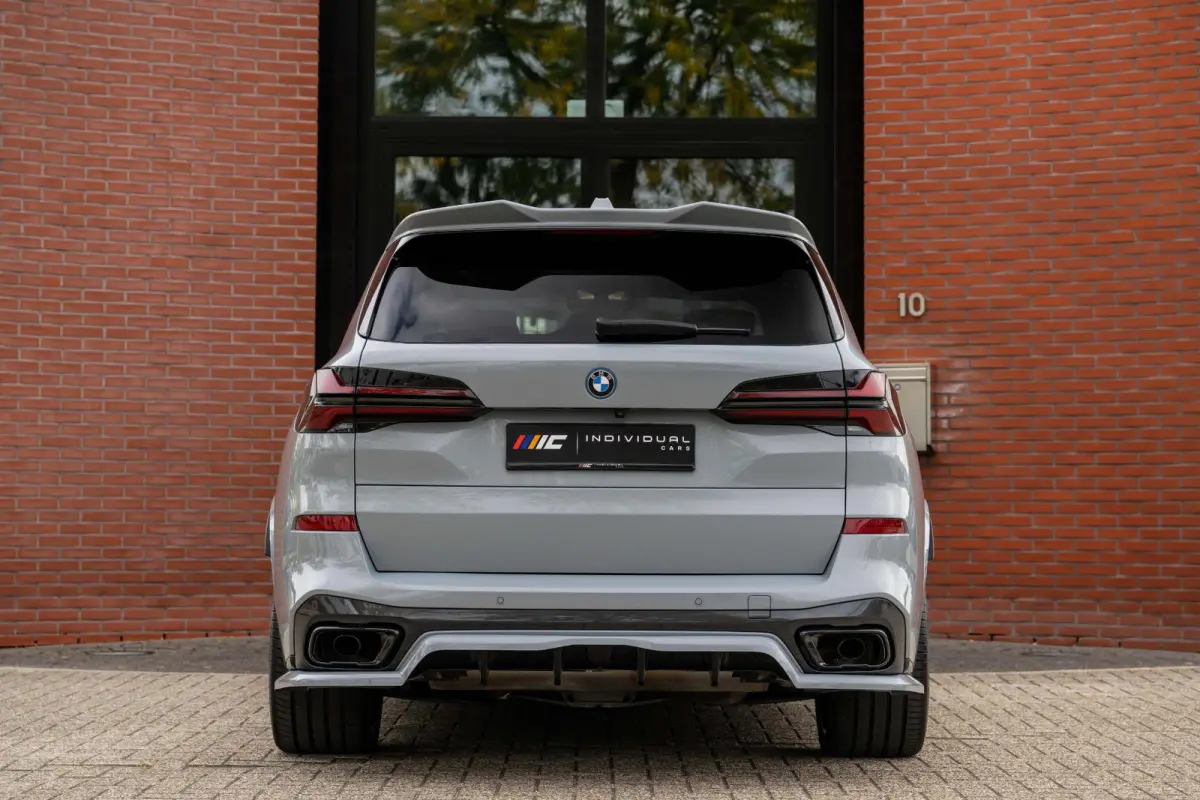 xDrive50e M-Sport Pro B&W Pano Trekhaak HuD 22''