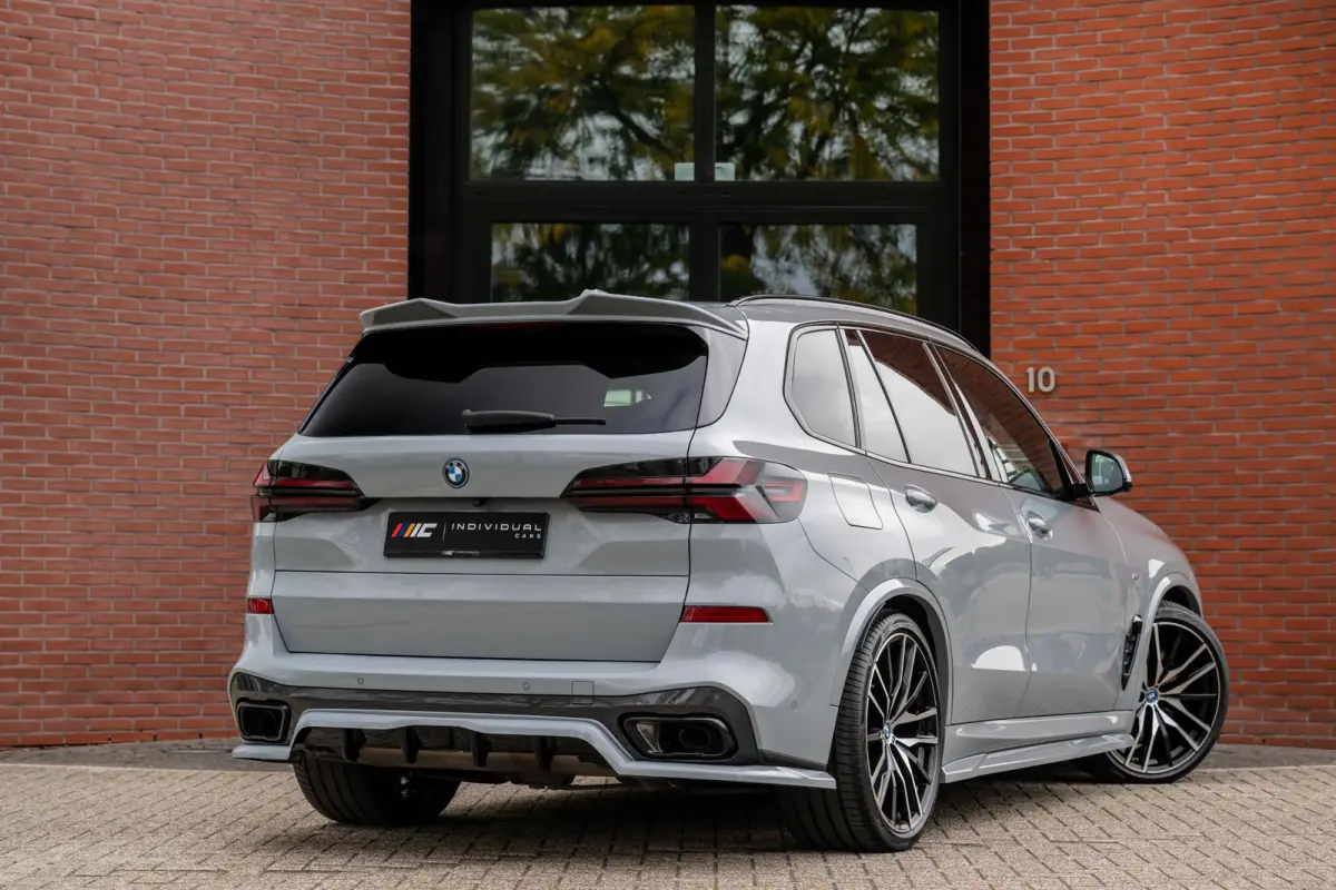 xDrive50e M-Sport Pro B&W Pano Trekhaak HuD 22''