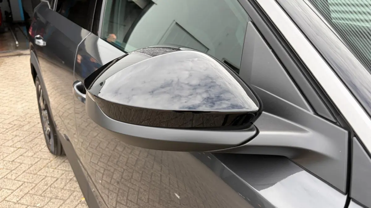GT | Adaptieve cruise control met Stop&Go functie | LED 3D-achterlichten | Pack Safety Plus