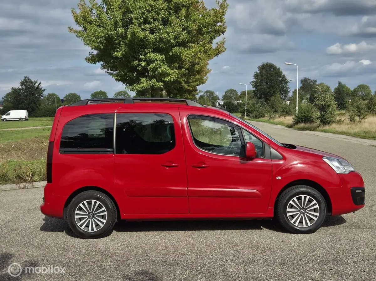 1.2 Airco / Cruise / PDC / Navi / Trek