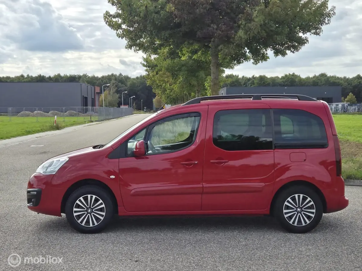 1.2 Airco / Cruise / PDC / Navi / Trek
