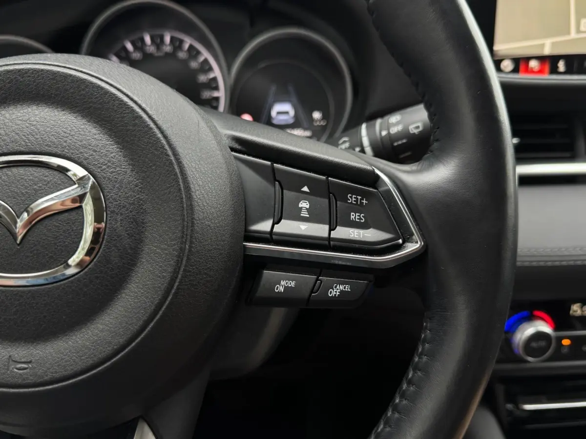 2.0 SkyActiv-G 165 Business Automaat | Leder | Adaptive cruise | 360 camera | Carplay | LED | DAB | Trekhaak