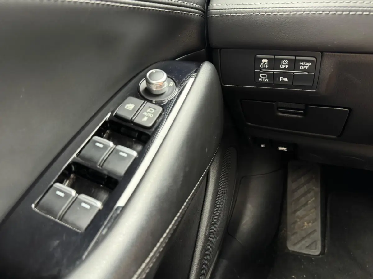 2.0 SkyActiv-G 165 Business Automaat | Leder | Adaptive cruise | 360 camera | Carplay | LED | DAB | Trekhaak