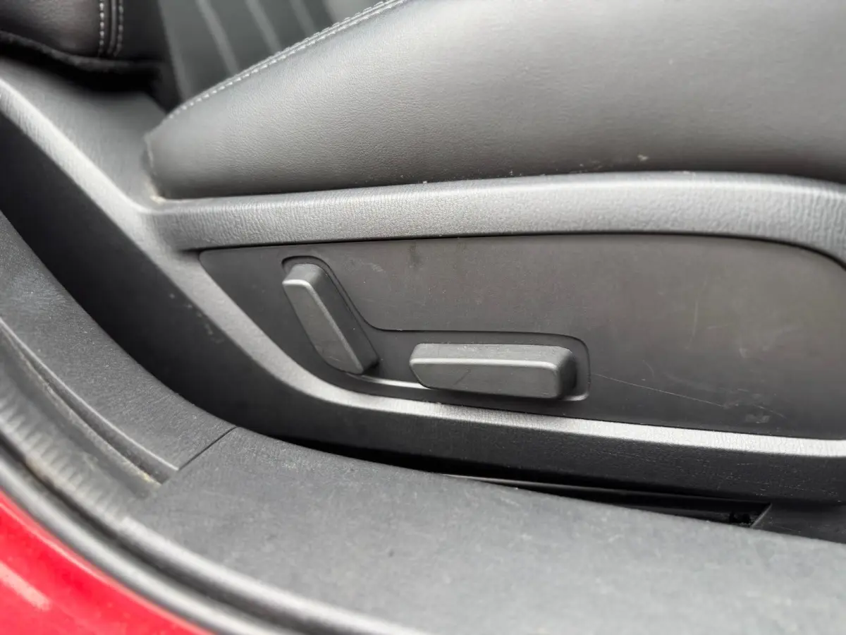 2.0 SkyActiv-G 165 Business Automaat | Leder | Adaptive cruise | 360 camera | Carplay | LED | DAB | Trekhaak