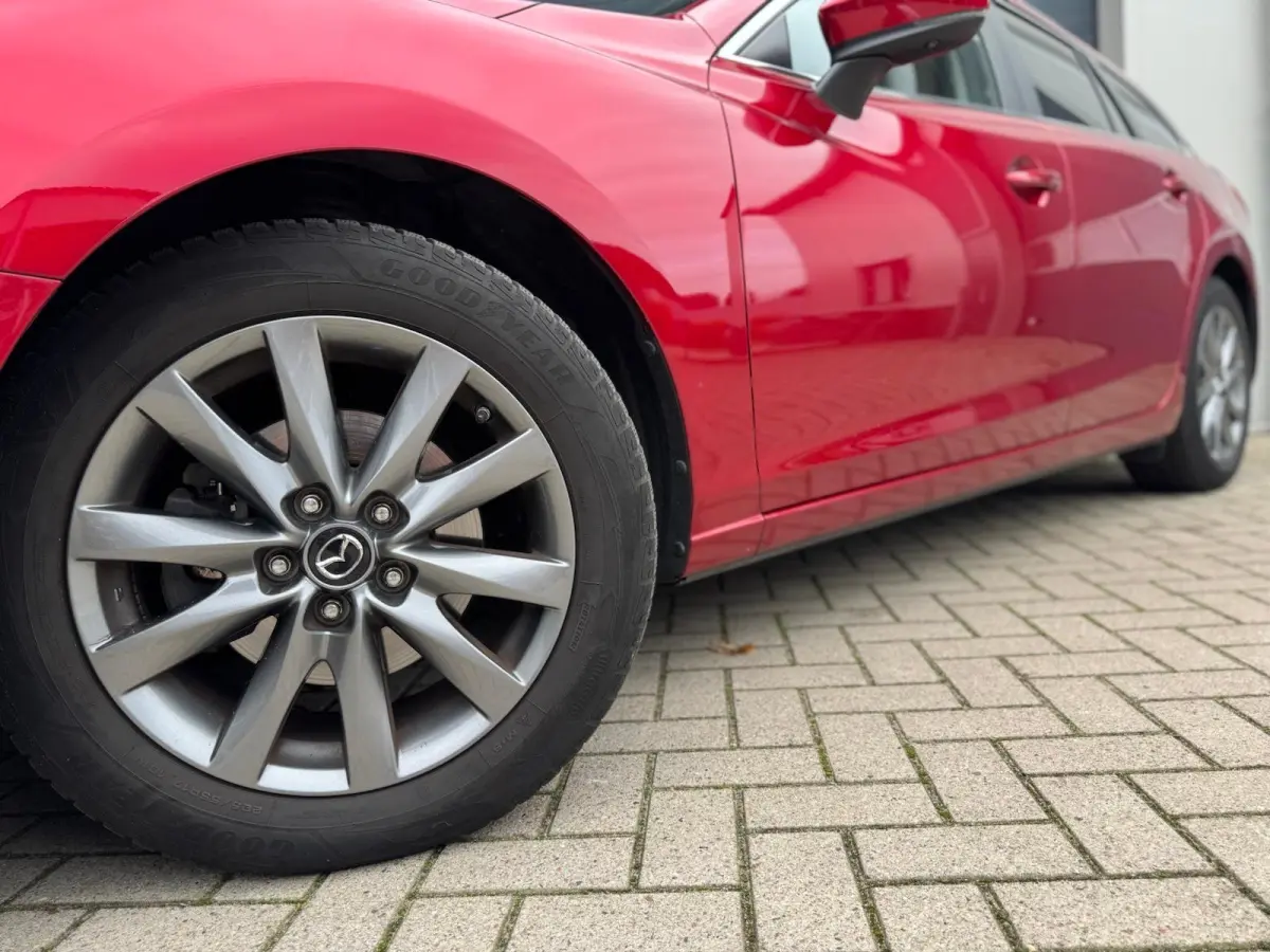2.0 SkyActiv-G 165 Business Automaat | Leder | Adaptive cruise | 360 camera | Carplay | LED | DAB | Trekhaak