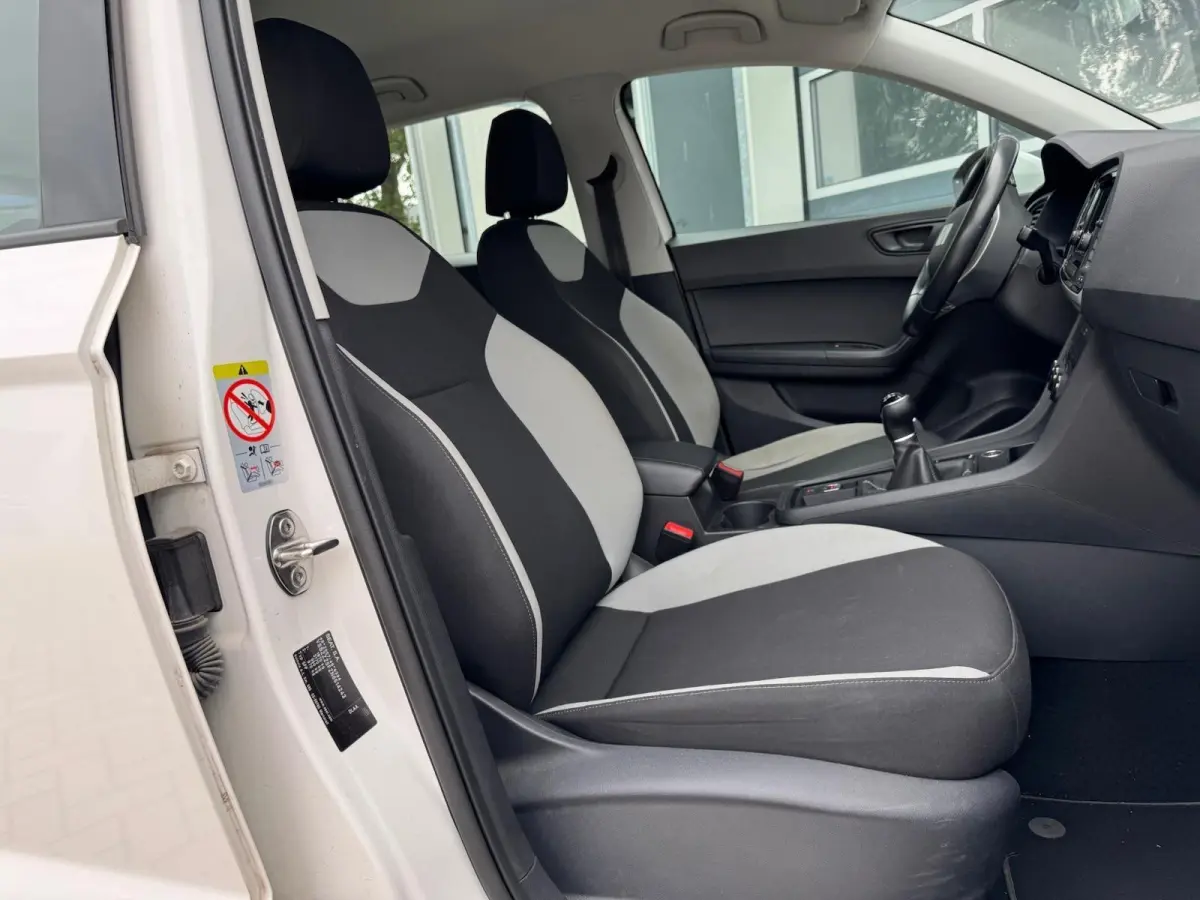 1.0 TSI Style | LED | CarPlay | Navigatie | Climate | Cruise