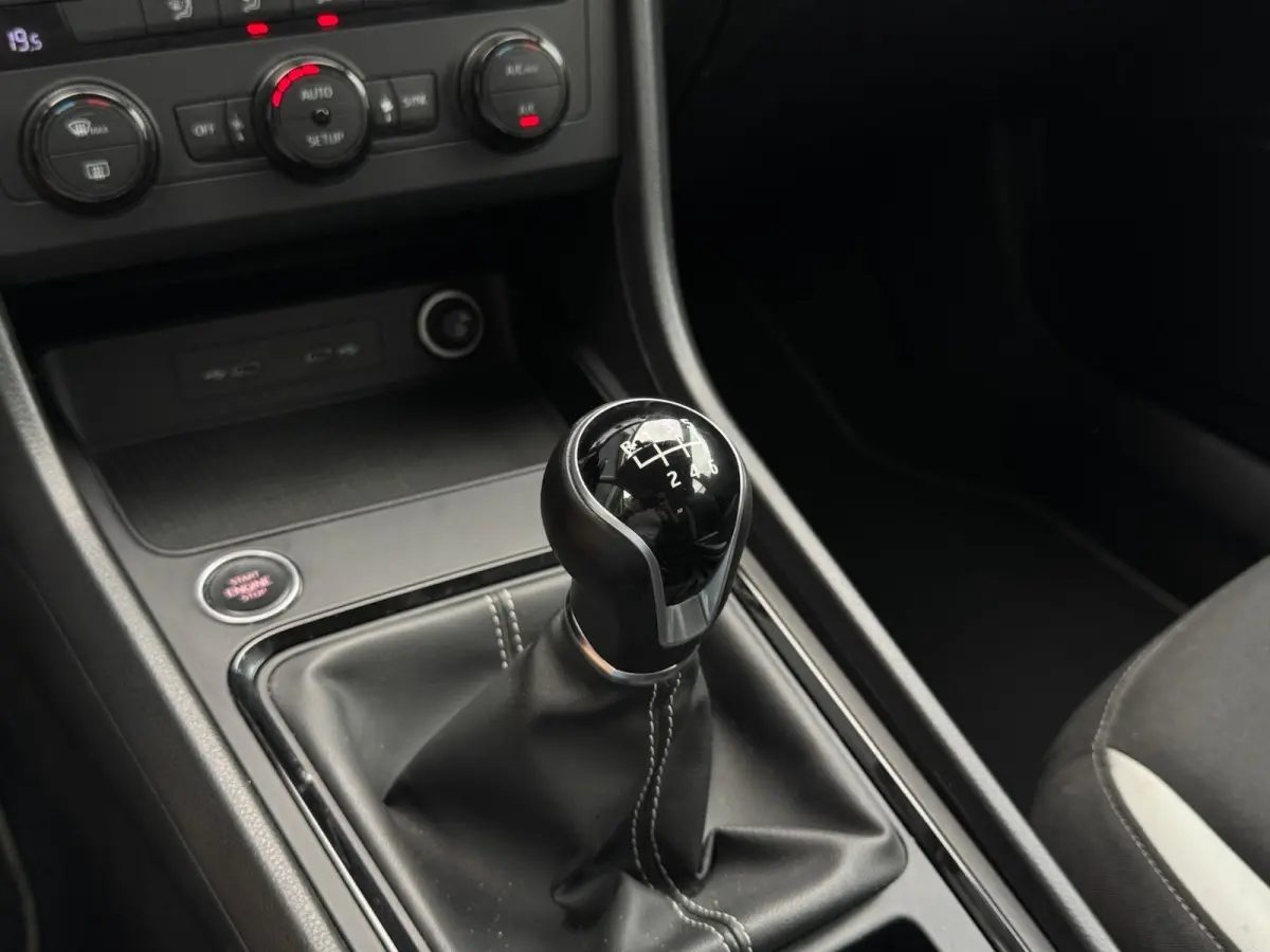 1.0 TSI Style | LED | CarPlay | Navigatie | Climate | Cruise