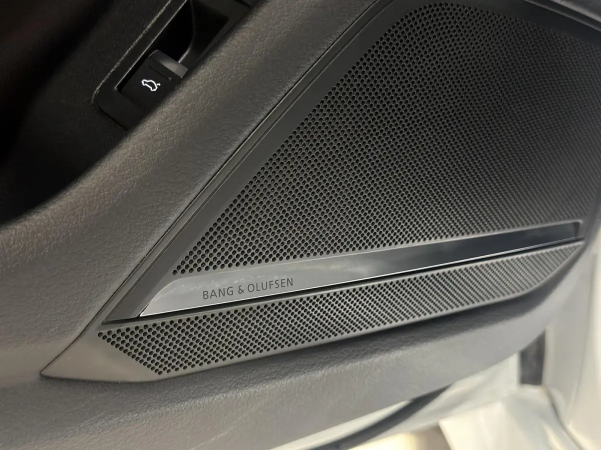 RS 6 TFSI quattro Dynamiq+ |Pano|Keramisch|B&O