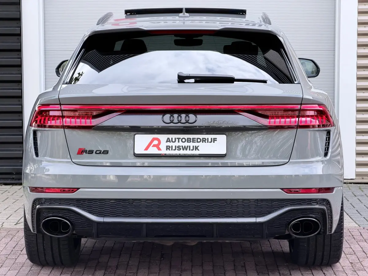 RSQ8 4.0 TFSI quattro Carbon/Keramisch/HuD