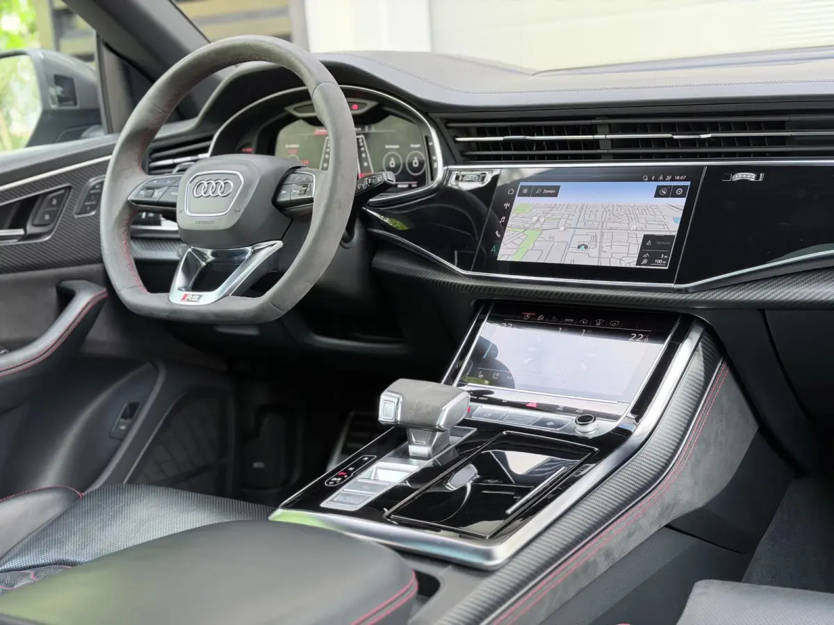 RSQ8 4.0 TFSI quattro Carbon/Keramisch/HuD