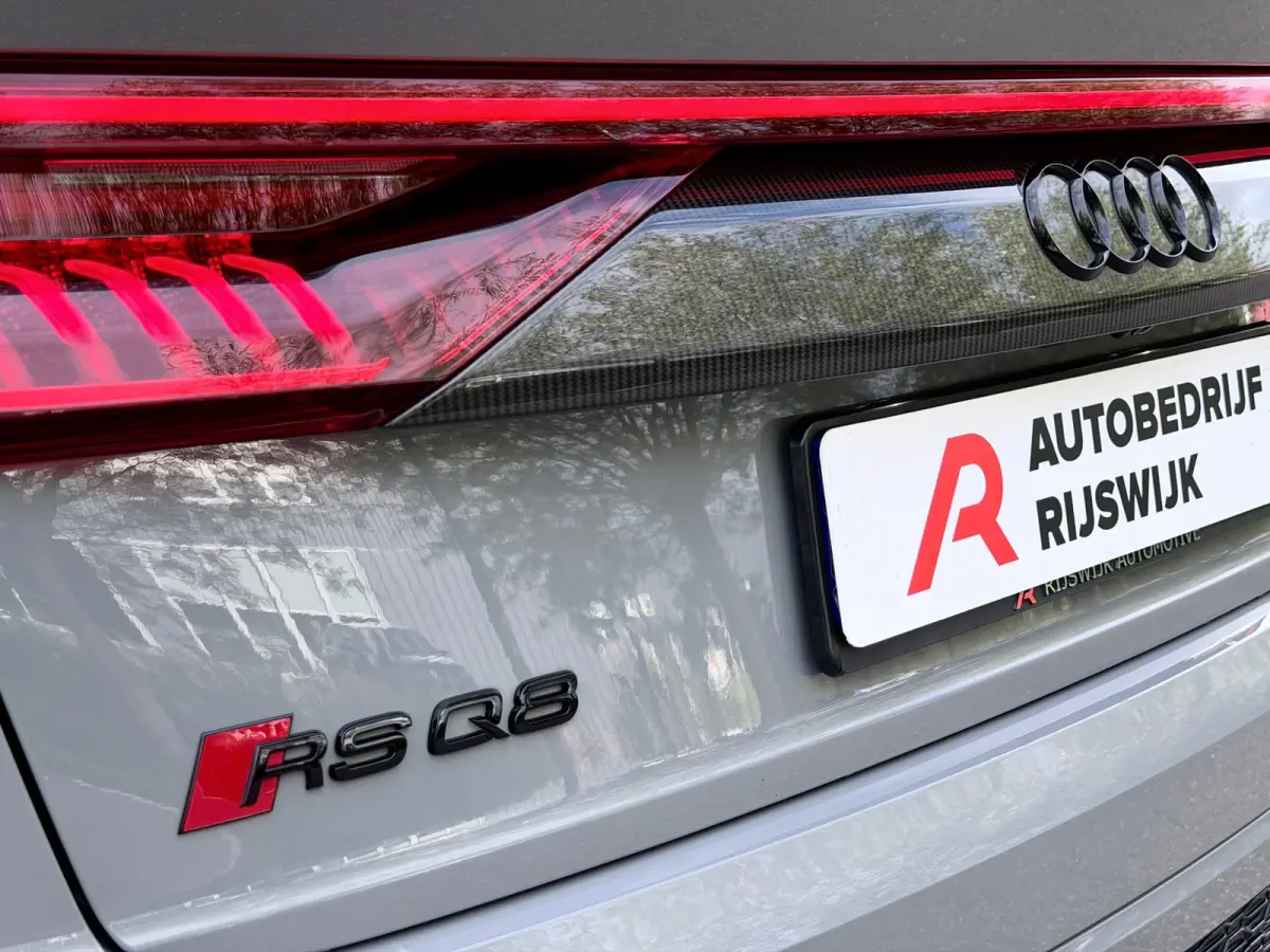 RSQ8 4.0 TFSI quattro Carbon/Keramisch/HuD
