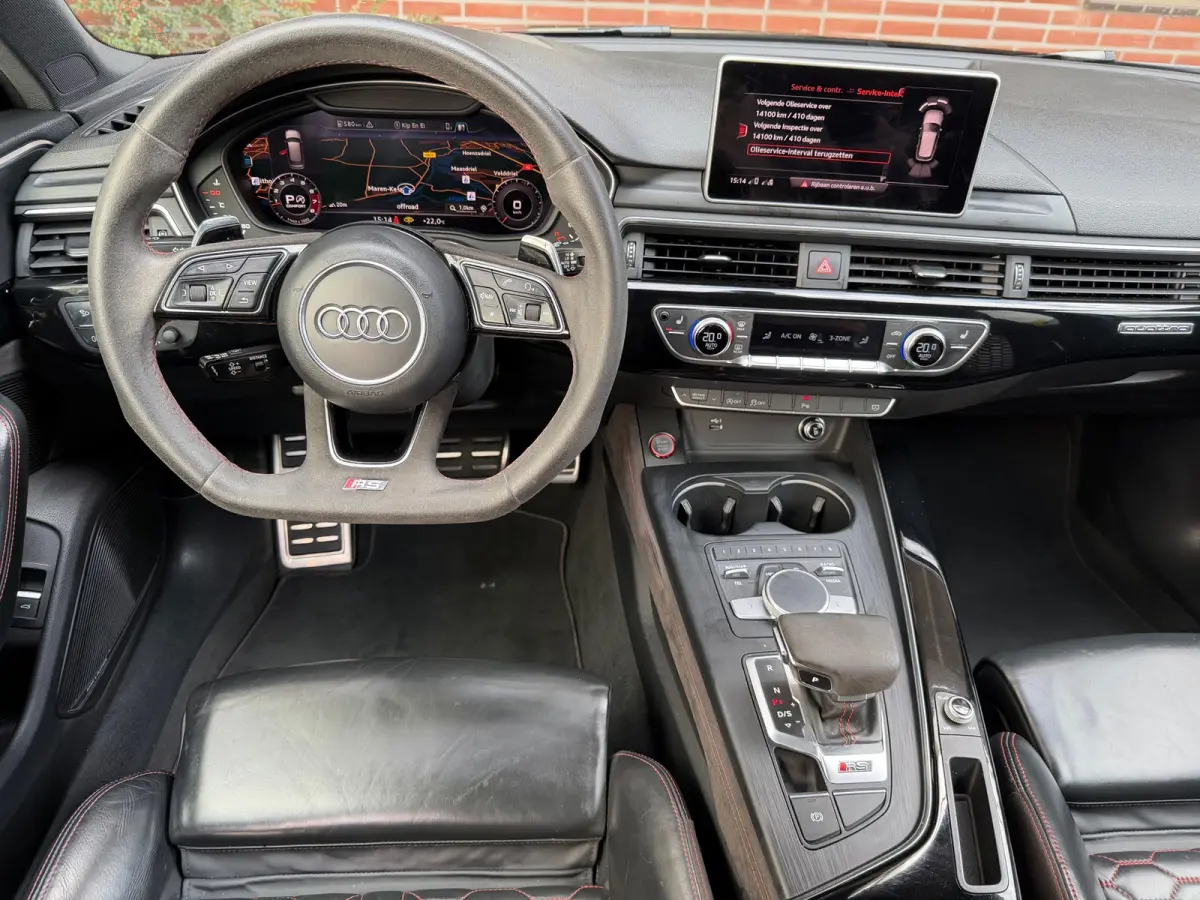 2.9 TFSI RS 4 quattro PANO.HUD.LEER.CLIMA.B&O.VOLL!
