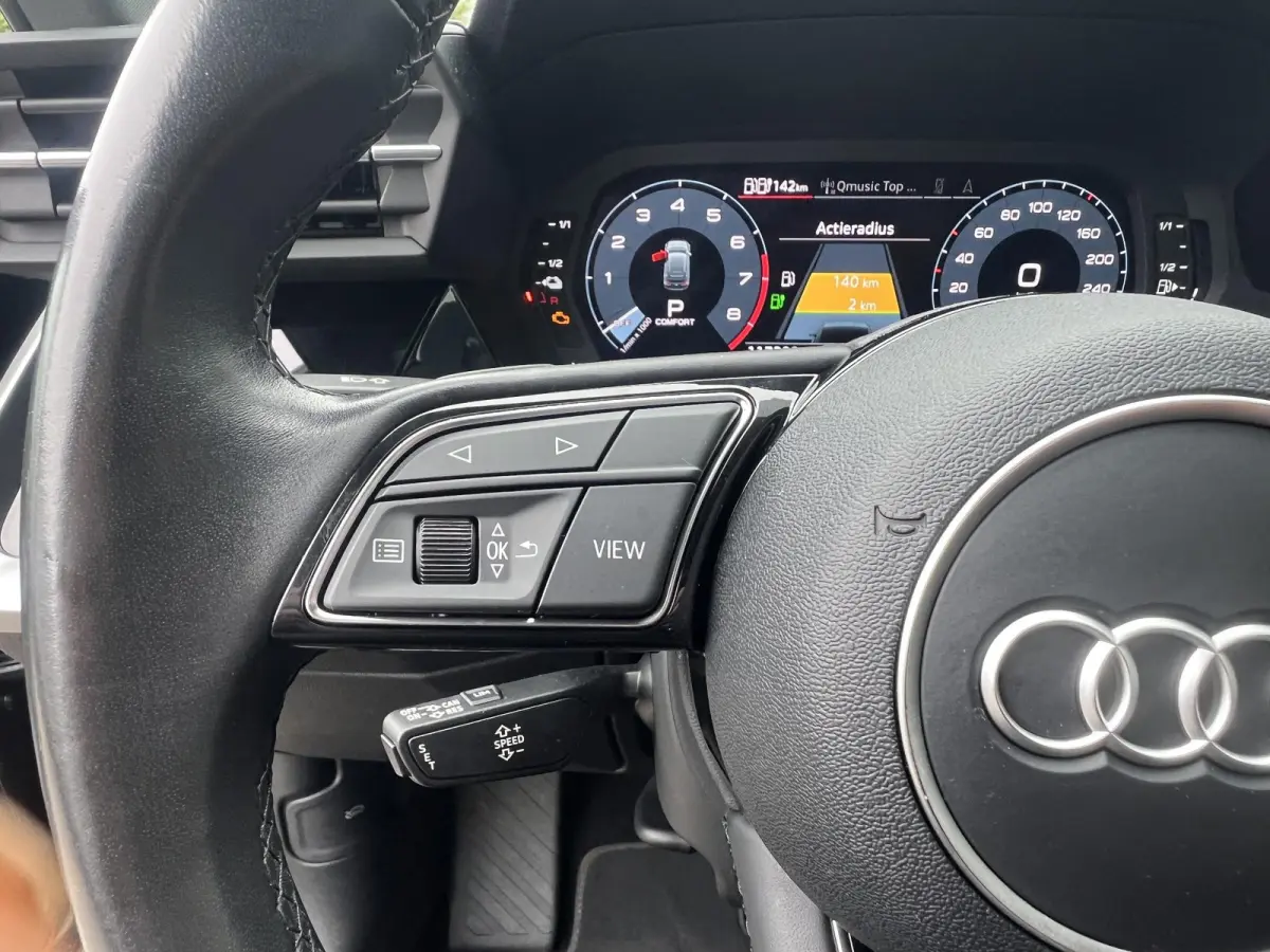 40 TFSI e Business edition 150 KW 204 pk Carplay Parkeerhulp