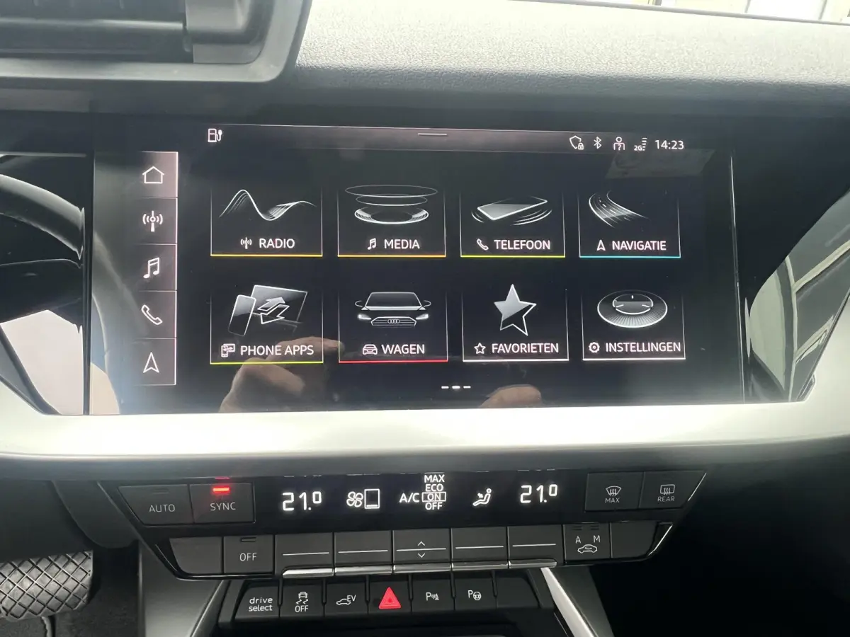 40 TFSI e Business edition 150 KW 204 pk Carplay Parkeerhulp