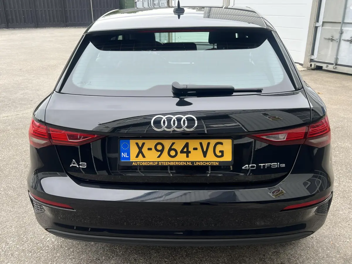 40 TFSI e Business edition 150 KW 204 pk Carplay Parkeerhulp