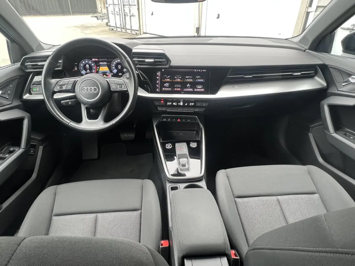 40 TFSI e Business edition 150 KW 204 pk Carplay Parkeerhulp