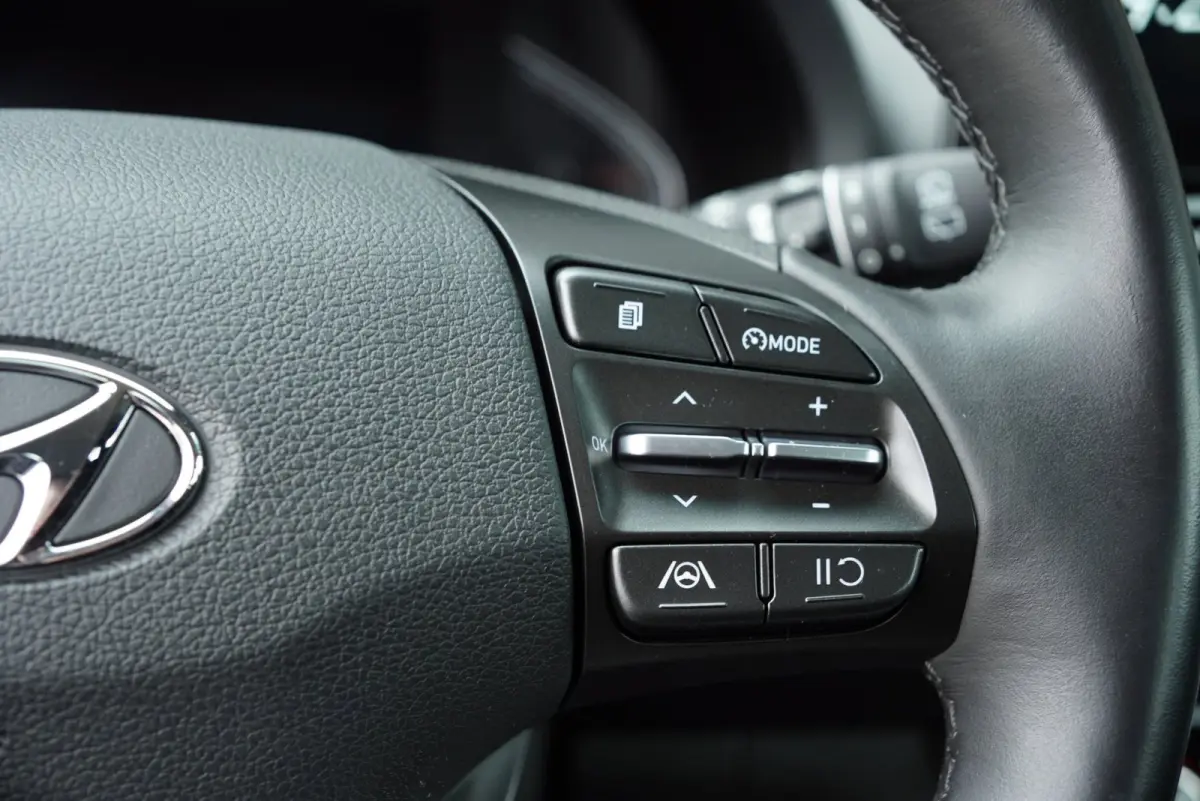 2021|1.0 T-GDi MHEV|Comfort Smart|Clima|CarPlay|Navi|Camera|Keyless|Cruise|DAB+|Parkeersensoren
