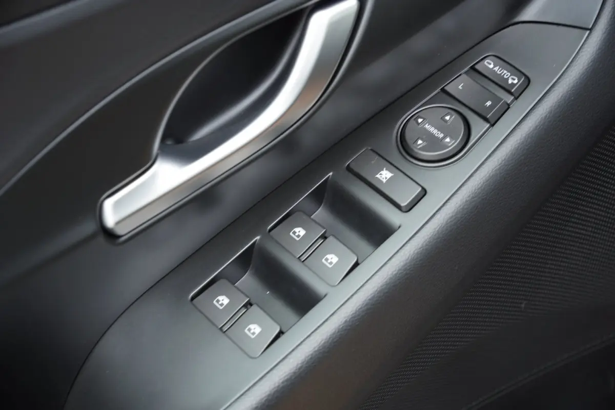 2021|1.0 T-GDi MHEV|Comfort Smart|Clima|CarPlay|Navi|Camera|Keyless|Cruise|DAB+|Parkeersensoren