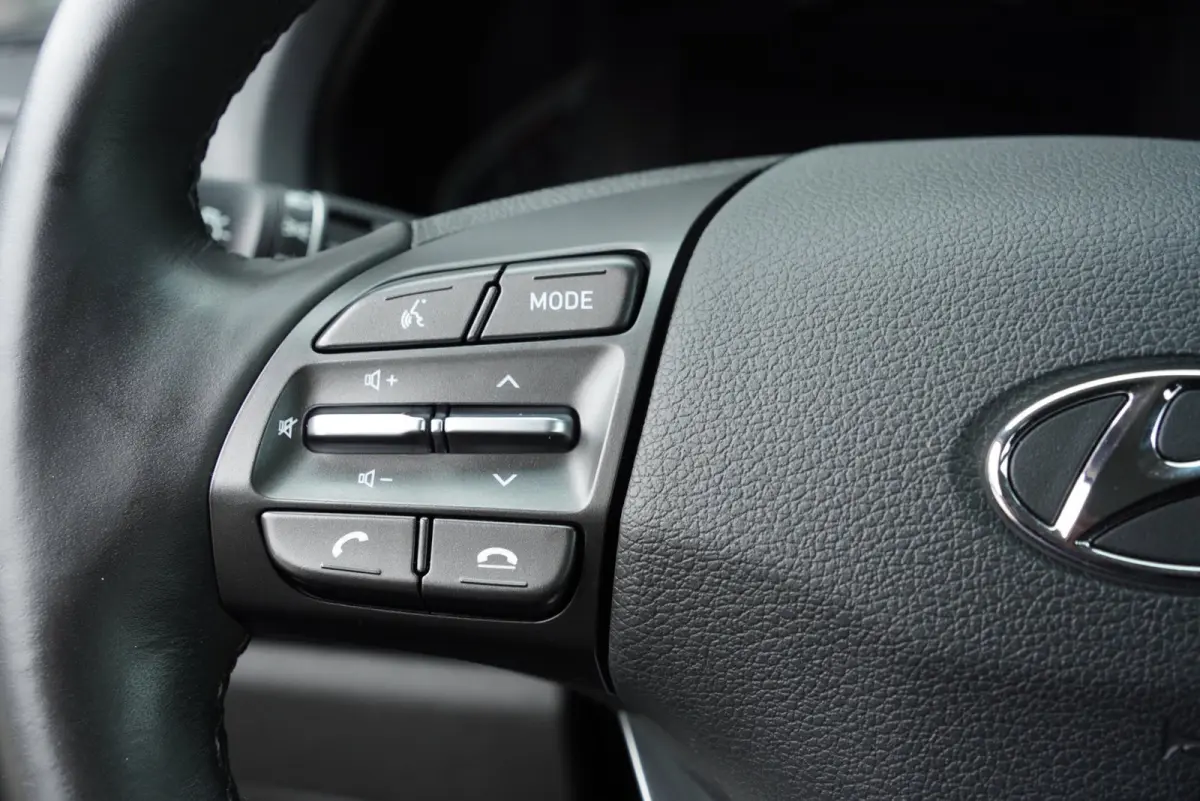 2021|1.0 T-GDi MHEV|Comfort Smart|Clima|CarPlay|Navi|Camera|Keyless|Cruise|DAB+|Parkeersensoren