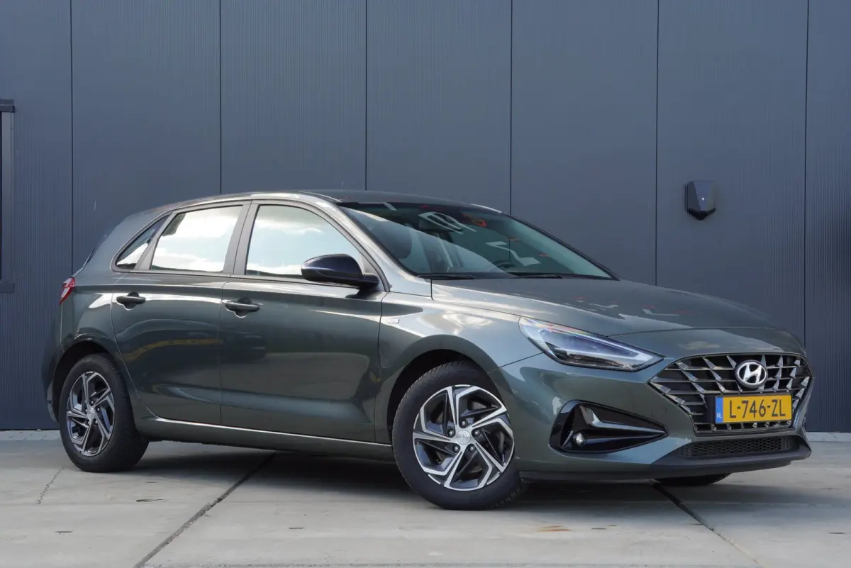 2021|1.0 T-GDi MHEV|Comfort Smart|Clima|CarPlay|Navi|Camera|Keyless|Cruise|DAB+|Parkeersensoren