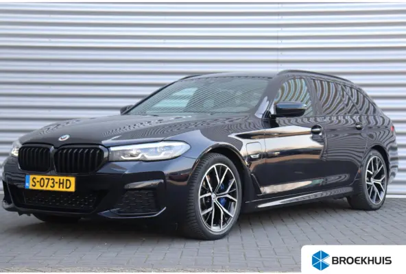 530e 292PK BUSINESS EDITION PLUS M-SPORT AUTOMAAT SOH 95% / NAVI / LEDER / FULL-LED / CLIMA / PDC / 19" LMV / CAMERA / KEYLESS / WINTERPAKKET / CRUISECONTROL / NIEUWSTAAT !!