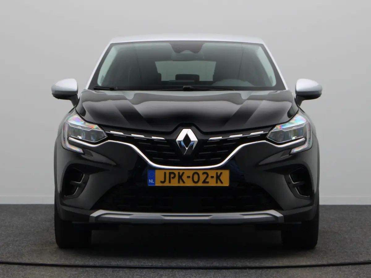 E-Tech Hybrid 145PK Techno | Grootscherm navigatie | Digitaal dashboard | Achteruitrijcamera | Parkeersensoren voor/achter | Camera |