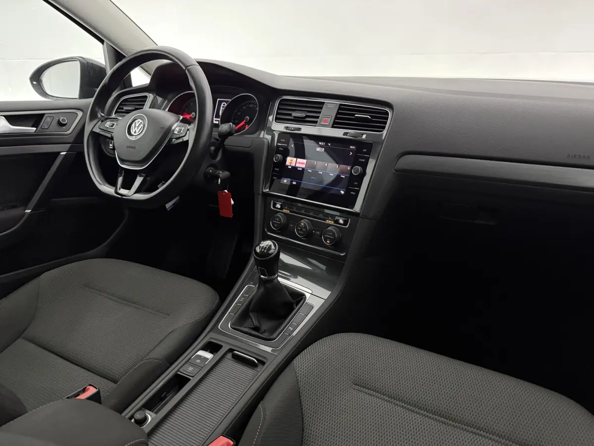 1.0 TSI Comfortline | Camera | Clima | Cruise | Carplay | Stoelverwarming | Parkeersens.