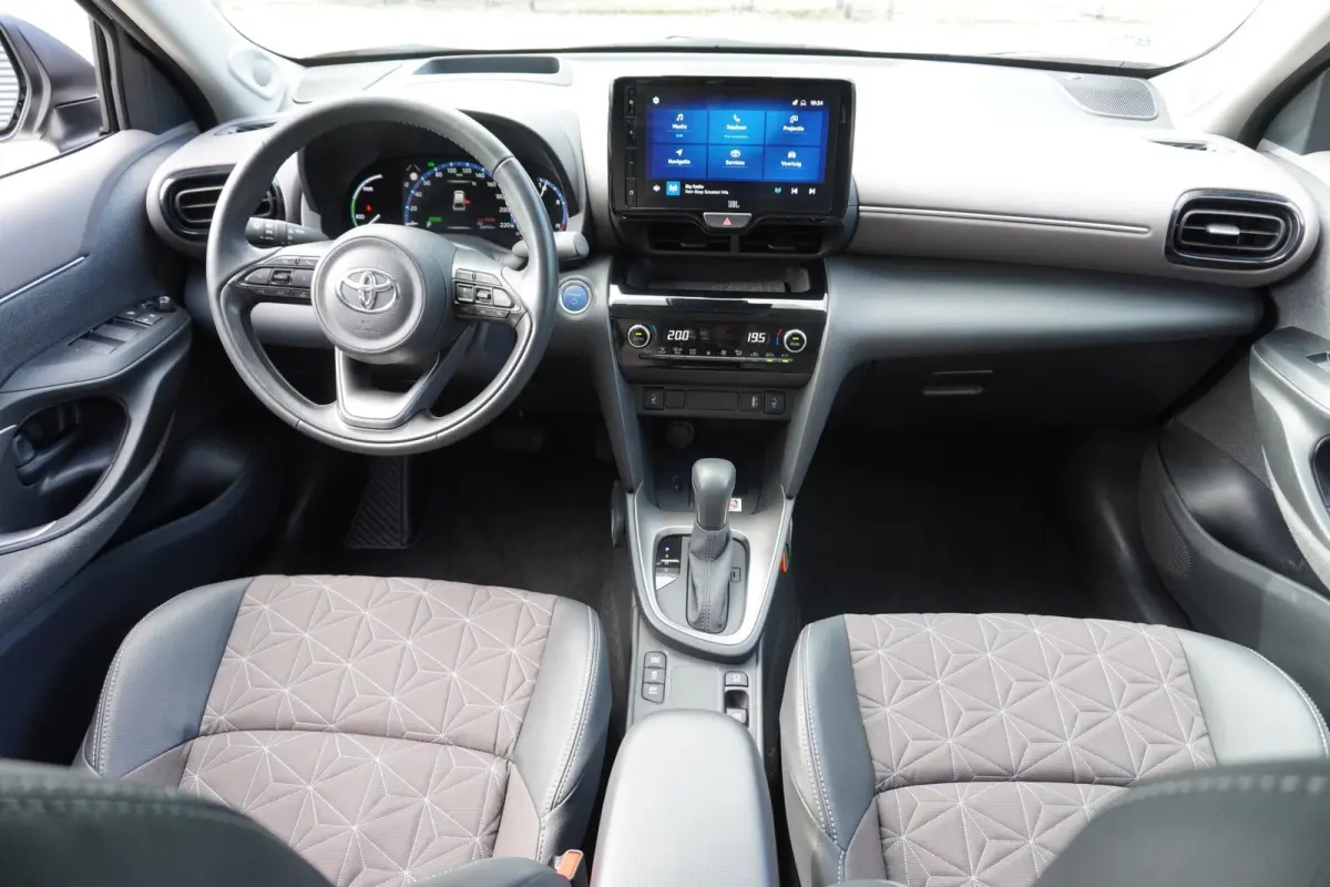 1.5 Hybrid 116pk Executive | Trekhaak | Stoelverwarming | Adaptive Cruise | Apple CarPlay/ Android Auto