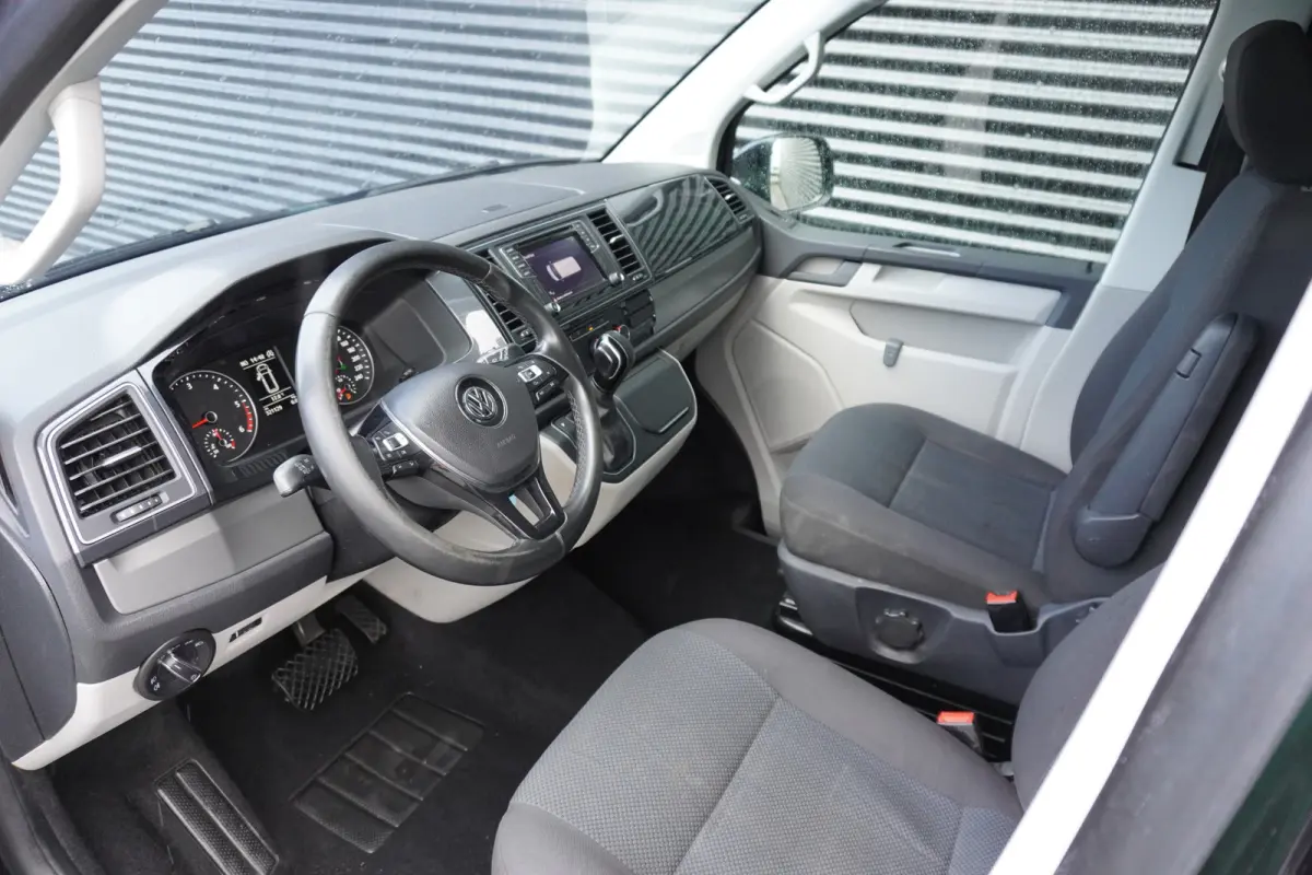 150pk Euro6 Automaat L2H1 Dubbele cabine 2x Schuifdeur Highline Camera Navigatie Apple carplay Cruise control Trekhaak