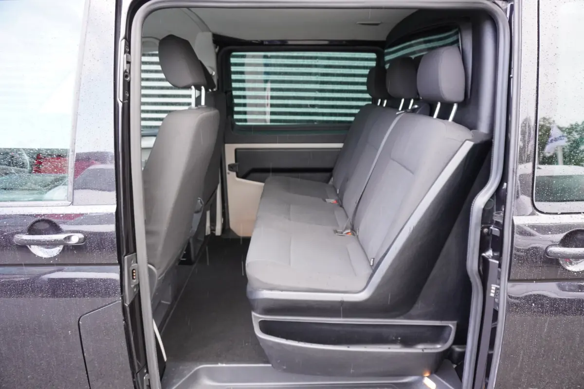 150pk Euro6 Automaat L2H1 Dubbele cabine 2x Schuifdeur Highline Camera Navigatie Apple carplay Cruise control Trekhaak