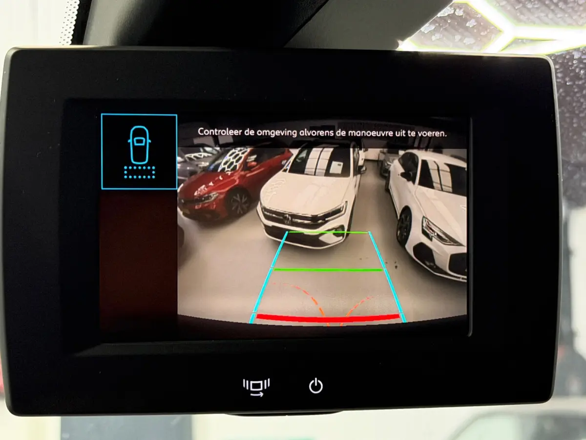 1.2 PureTech CarPlay Camera BTW
