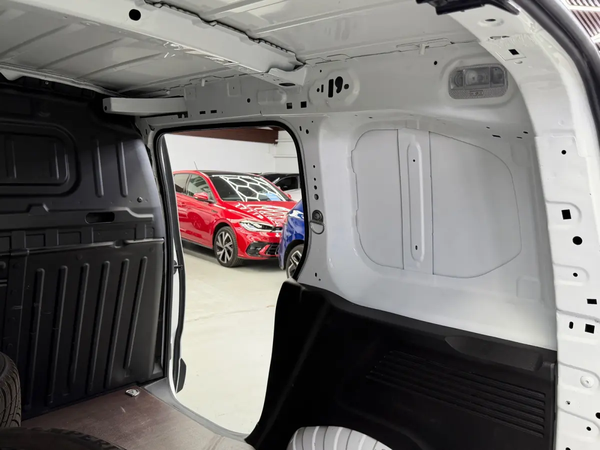 1.2 PureTech CarPlay Camera BTW