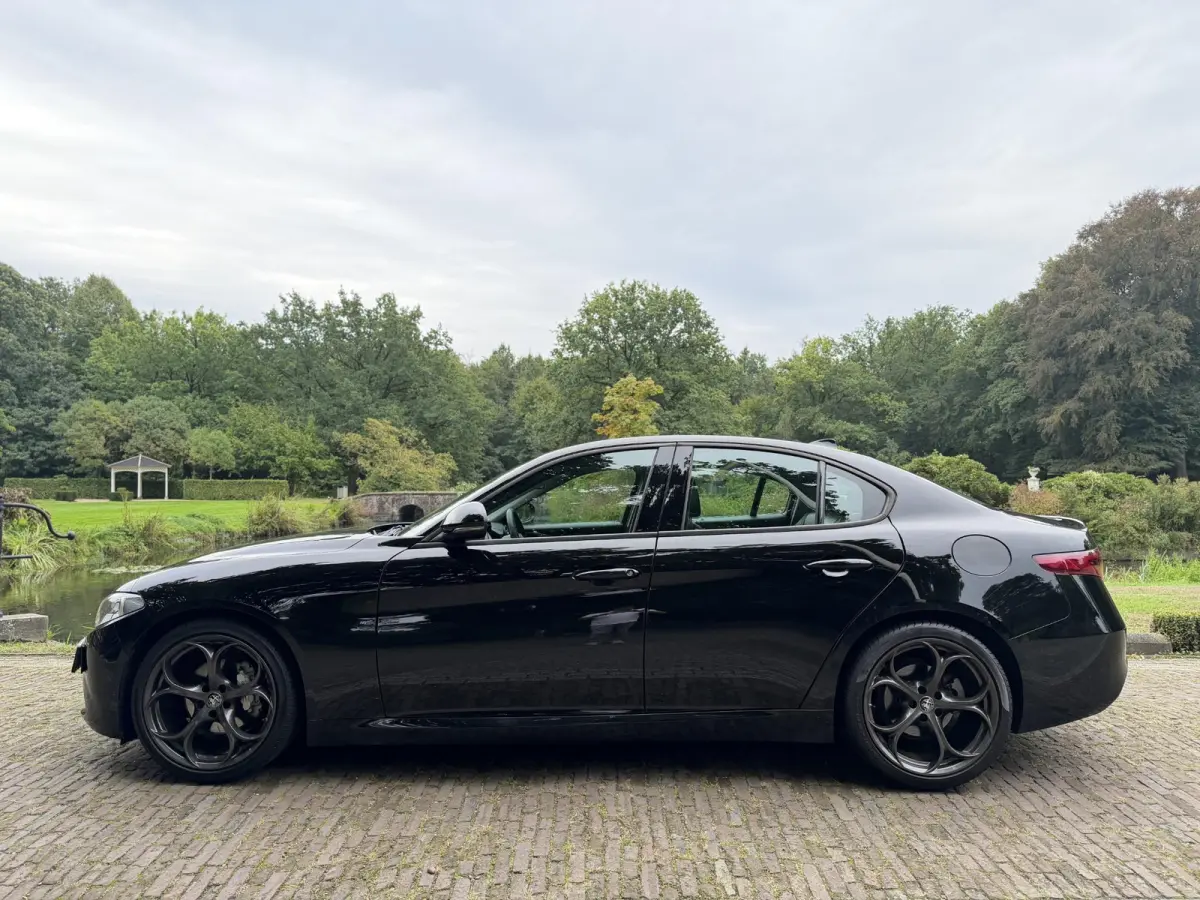 2.0T Business | 91.000KM | Navi | Nieuwe Service & APK | Geen Afleverkosten |
