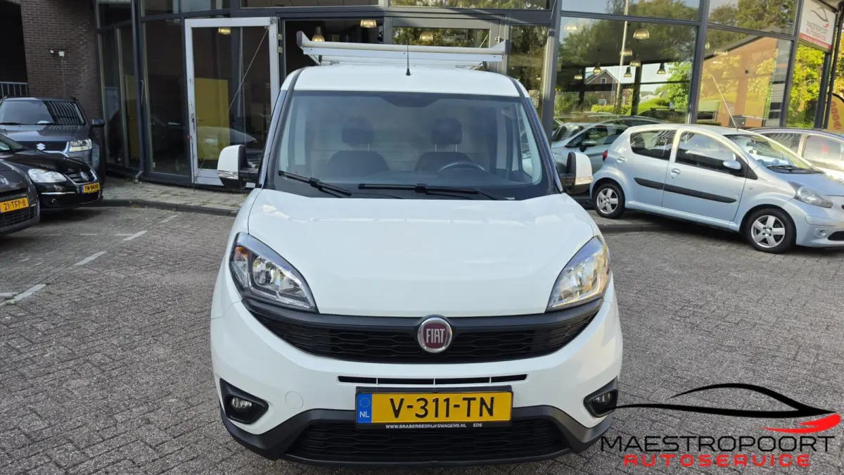 1.3 MJ EURO6 - Airco - Navi - Cruise - € € 6.950,-