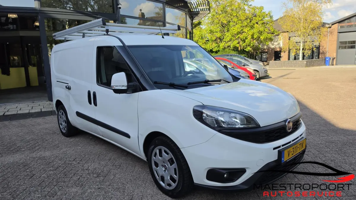1.3 MJ EURO6 - Airco - Navi - Cruise - € € 6.950,-