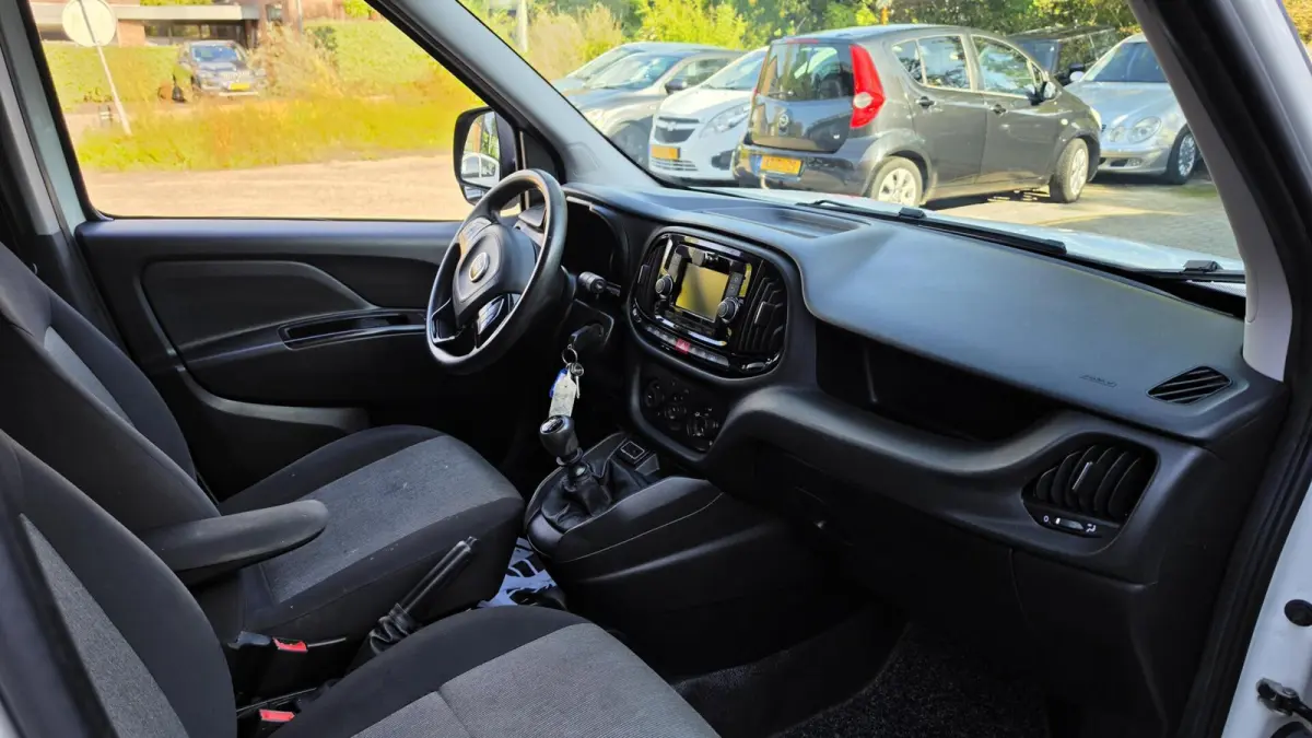 1.3 MJ EURO6 - Navi - Cruise - € € 6500