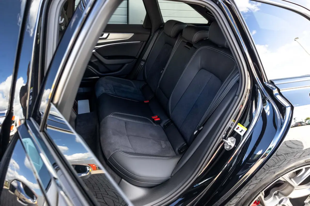 55 TFSIe 367pk quattro Pro Line S Competition | B&O audio | Trekhaak | 21'' velgen | Achteruitrijcamera