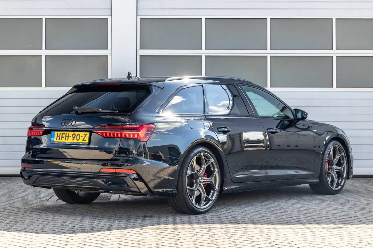 55 TFSIe 367pk quattro Pro Line S Competition | B&O audio | Trekhaak | 21'' velgen | Achteruitrijcamera