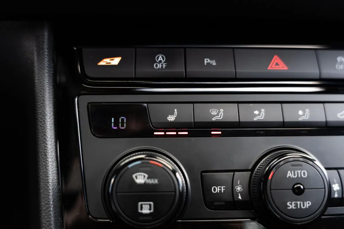 2.0 TSI CUPRA Ultimate Edition Pano Beats Carbon