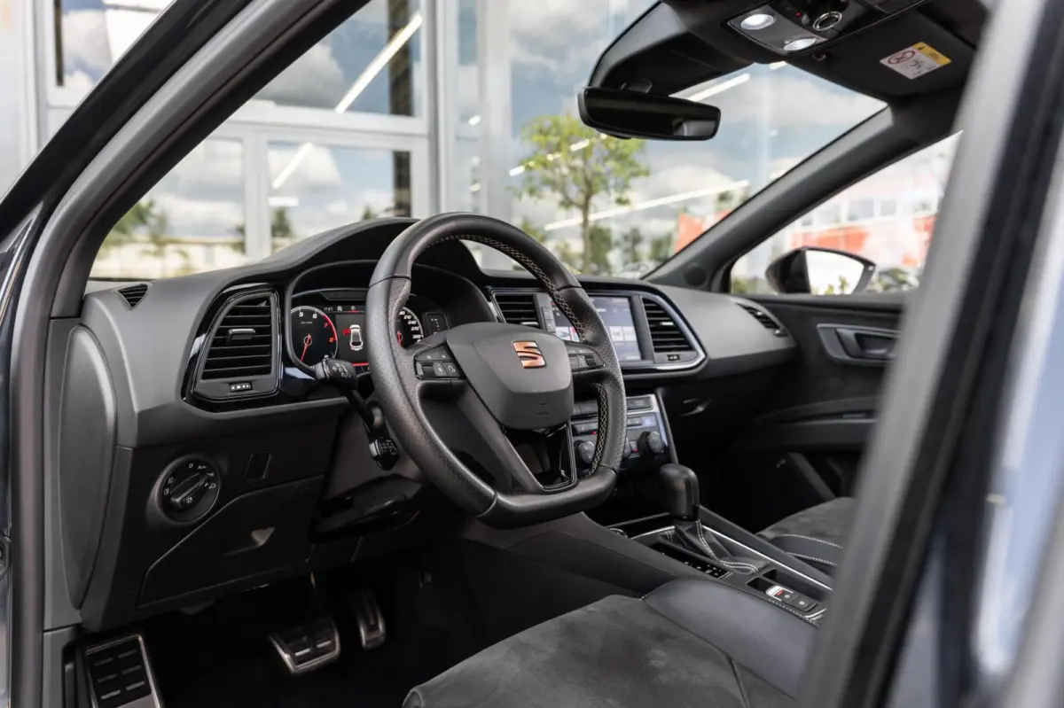 2.0 TSI CUPRA Ultimate Edition Pano Beats Carbon