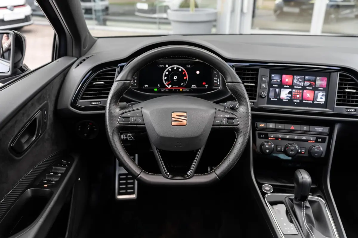2.0 TSI CUPRA Ultimate Edition Pano Beats Carbon