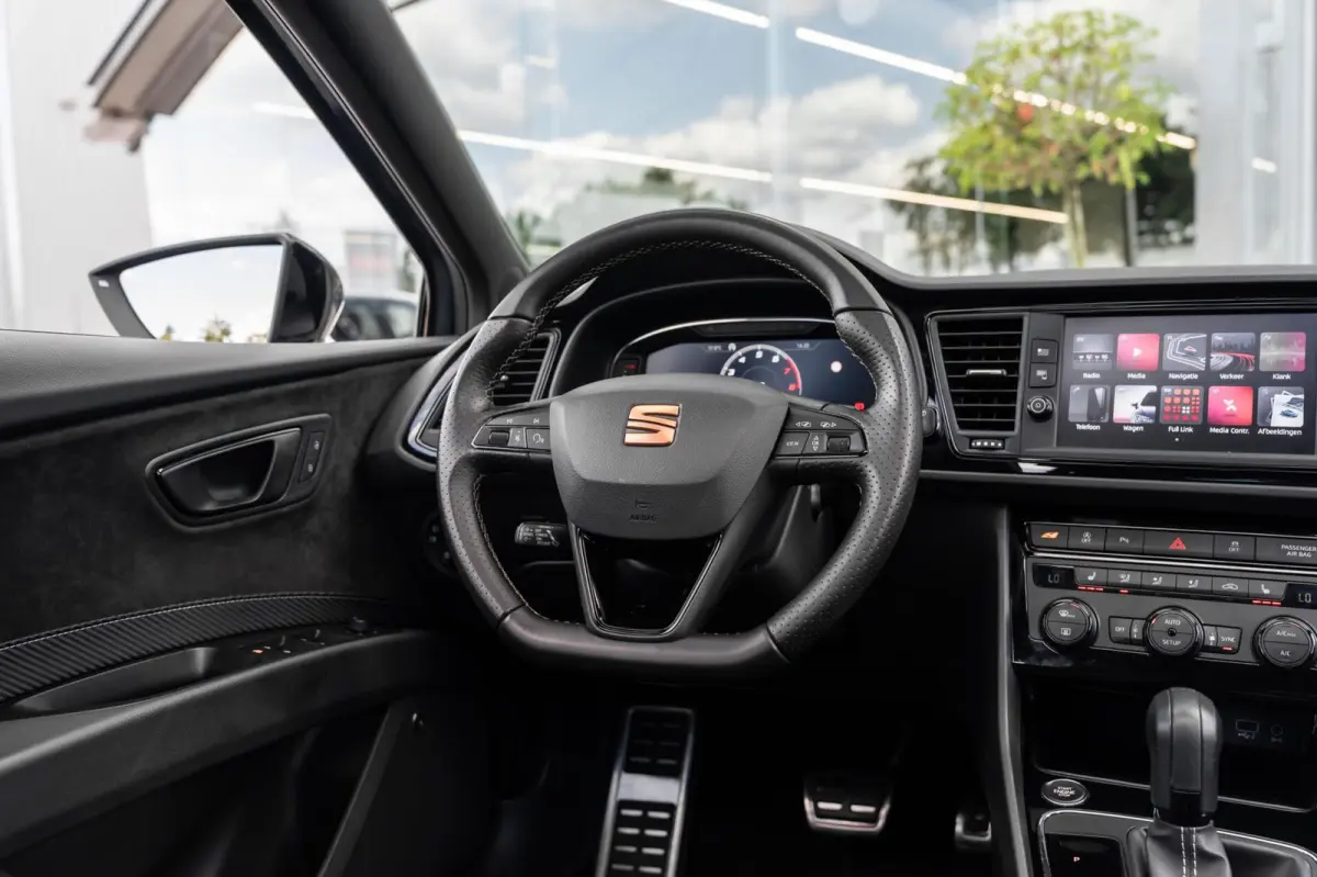 2.0 TSI CUPRA Ultimate Edition Pano Beats Carbon