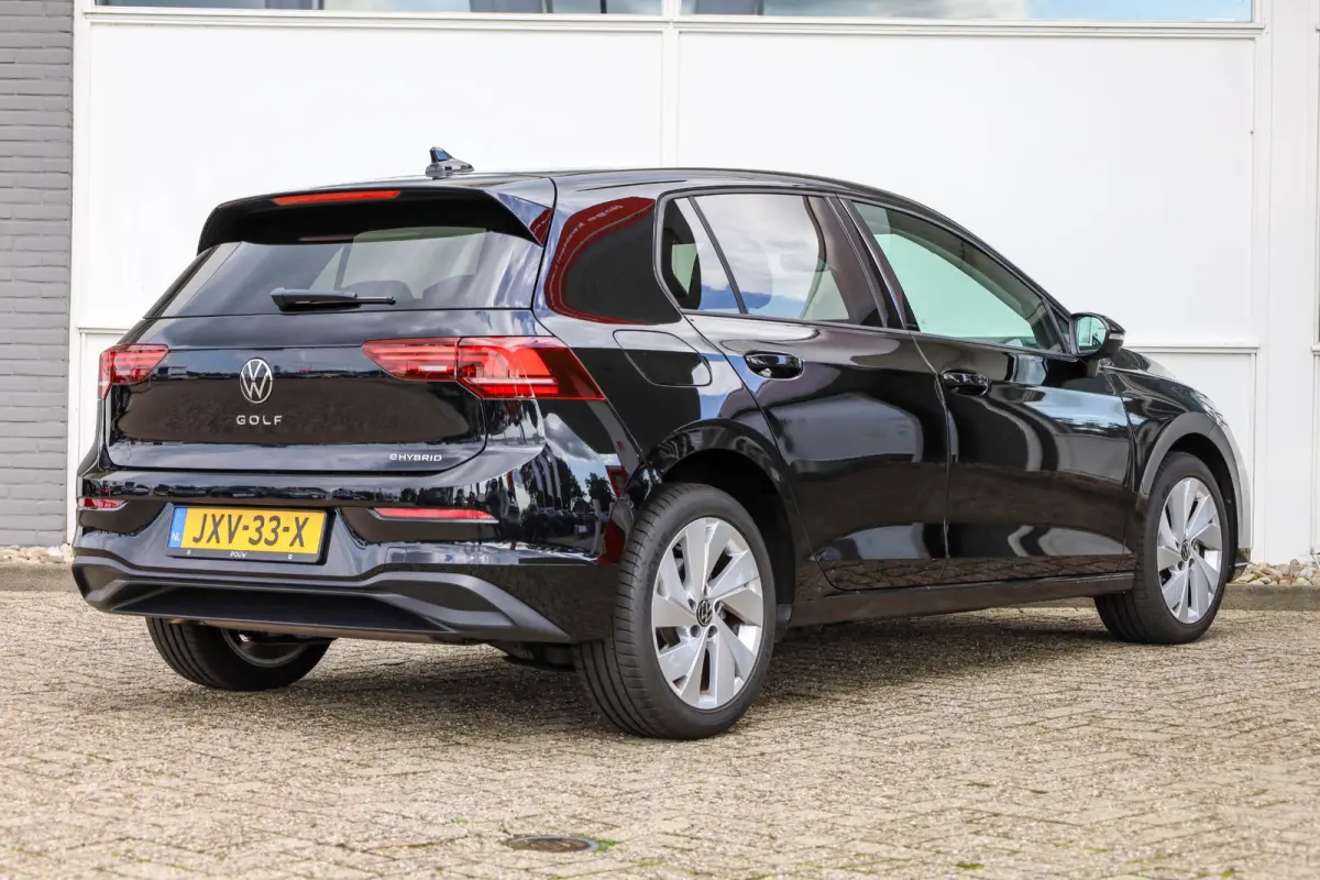 1.5 eHybrid 204pk Life Edition | Panoramadak | Achteruitrijcamera | Adaptive cruise