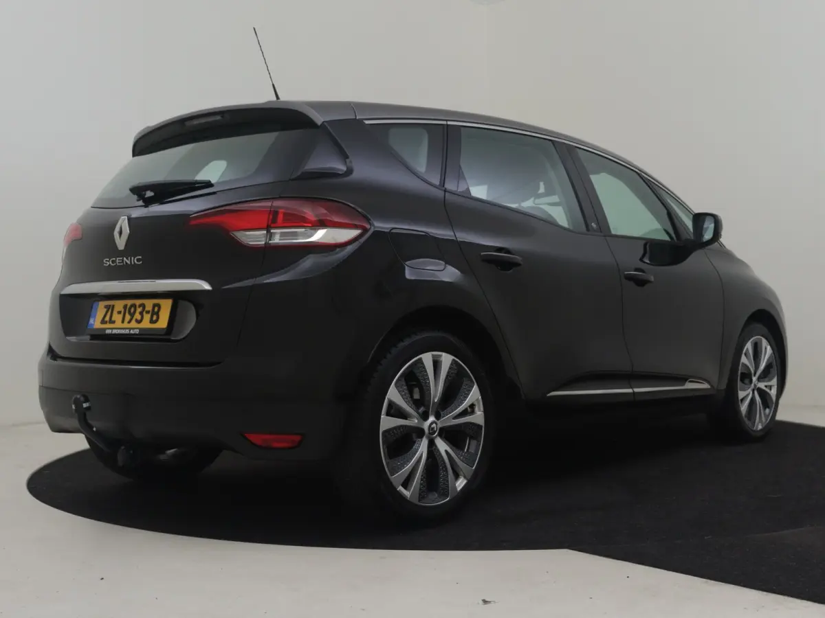 1.3 TCe Initiale Paris 163 PK AUTO | Trekhaak | Cruise contr | Keyless | Climate contr | Navigatie | Apple carplay Android auto | 20"LMV