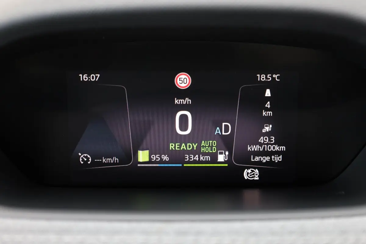 60 180pk | Achteruitrijcamera | LED | Cruise control